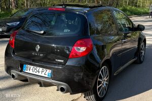 Renault Clio 3 RS - 2011