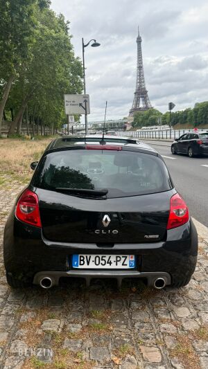 Renault Clio 3 RS - 2011