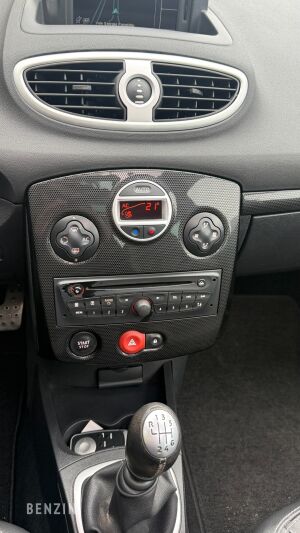 Renault Clio 3 RS - 2011
