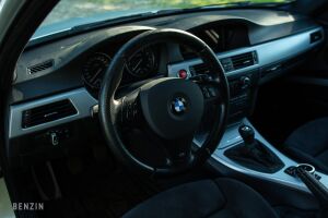 BMW 335i e91 LCI - 2010