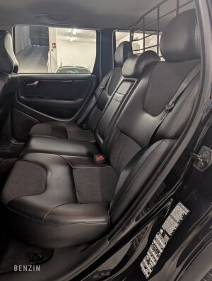 Volvo XC70 (V70 Cross Country) - 2004