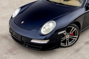 Porsche 911 type 997 Carrera - 2006