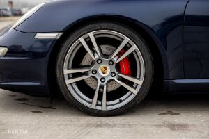 Porsche 911 type 997 Carrera - 2006