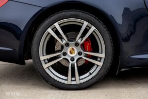 Porsche 911 type 997 Carrera - 2006