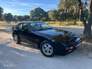 Porsche 944 S - 1986
