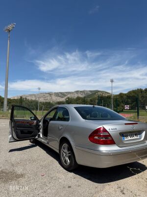 Mercedes-Benz E 320 Élégance W211 - 2002