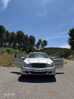 Mercedes-Benz E 320 Élégance W211 - 2002