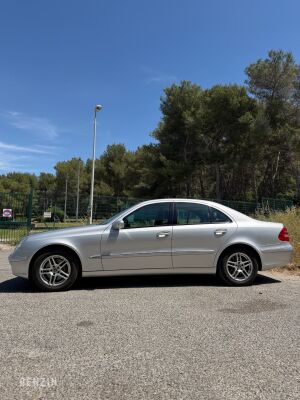 Mercedes-Benz E 320 Élégance W211 - 2002