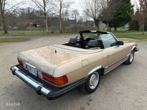 Mercedes-Benz 380 SL R107 - 1983