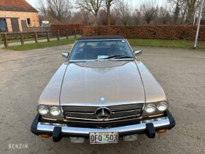 Mercedes-Benz 380 SL R107 - 1983