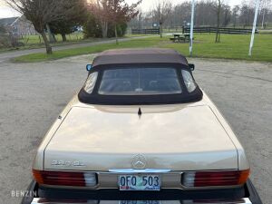 Mercedes-Benz 380 SL R107 - 1983