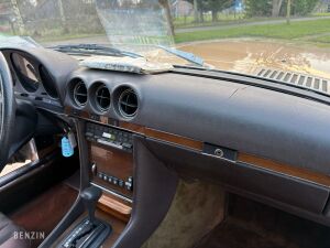 Mercedes-Benz 380 SL R107 - 1983