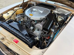 Mercedes-Benz 380 SL R107 - 1983
