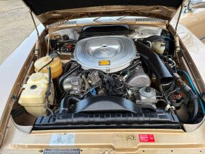 Mercedes-Benz 380 SL R107 - 1983