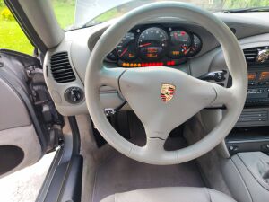 Porsche 911 type 996 Carrera 4  64k km - 2001