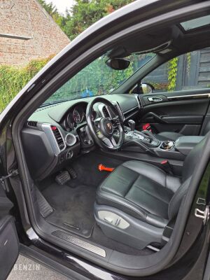 Porsche Cayenne Diesel - 2015