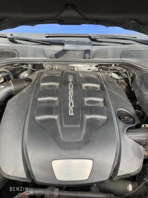 Porsche Cayenne Diesel - 2015