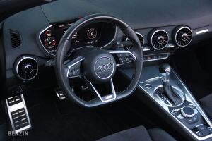Audi TT Roadster 2.0L TFSI S-Line Quattro - 2015