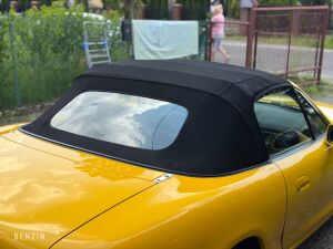 Mazda MX-5 NB Yellow California Edition - 2000
