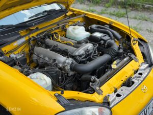 Mazda MX-5 NB Yellow California Edition - 2000