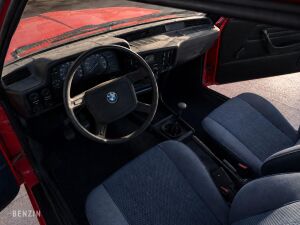 BMW 320/4 e21 - 1975