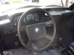 BMW 323i e21 - 1982