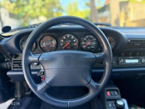 Porsche 911 type 993 Carrera 4 Cabriolet - 1996