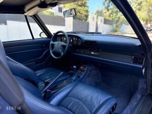 Porsche 911 type 993 Carrera 4 Cabriolet - 1996