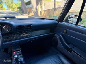 Porsche 911 type 993 Carrera 4 Cabriolet - 1996