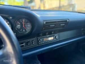 Porsche 911 type 993 Carrera 4 Cabriolet - 1996