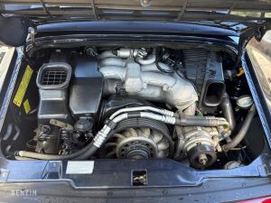Porsche 911 type 993 Carrera 4 Cabriolet - 1996