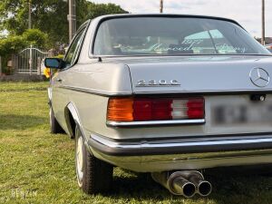 Mercedes-Benz 230C W123 - 1977