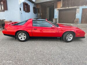 Chevrolet Camaro - 1989