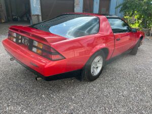 Chevrolet Camaro - 1989