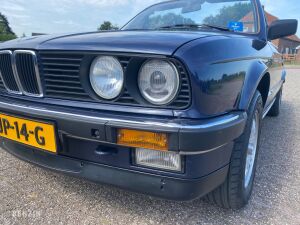 BMW 320i e30 Cabriolet - 1989