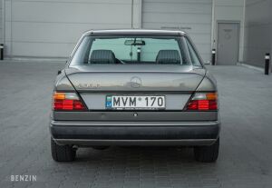 Mercedes-Benz 230E W124 - 1991