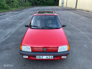 Peugeot 205 GTI 1.9 122 - 1989