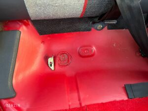 Peugeot 205 GTI 1.9 122 - 1989