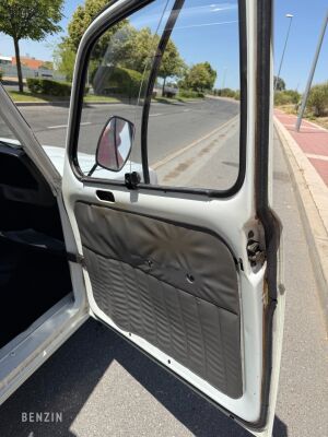 Renault 4 F6 - 1990