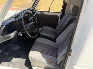 Renault 4 F6 - 1990
