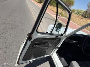 Renault 4 F6 - 1990
