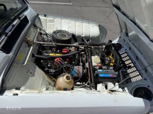 Renault 4 F6 - 1990