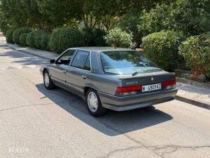 Renault 25 V6 Turbo - 1990