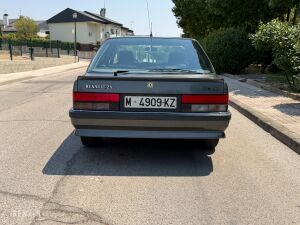 Renault 25 V6 Turbo - 1990