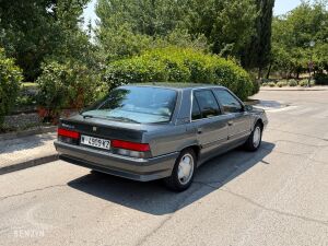 Renault 25 V6 Turbo - 1990