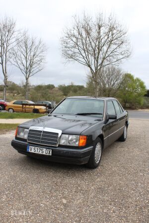 Mercedes-Benz 230E W124 - 1991