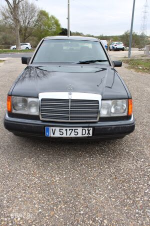 Mercedes-Benz 230E W124 - 1991