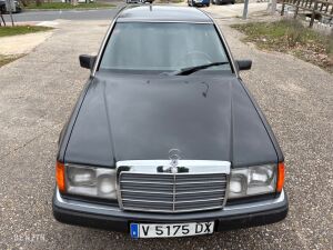 Mercedes-Benz 230E W124 - 1991