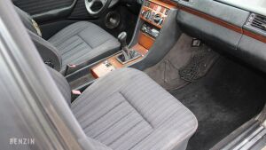 Mercedes-Benz 230E W124 - 1991