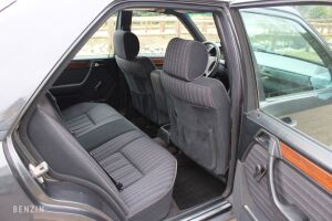 Mercedes-Benz 230E W124 - 1991